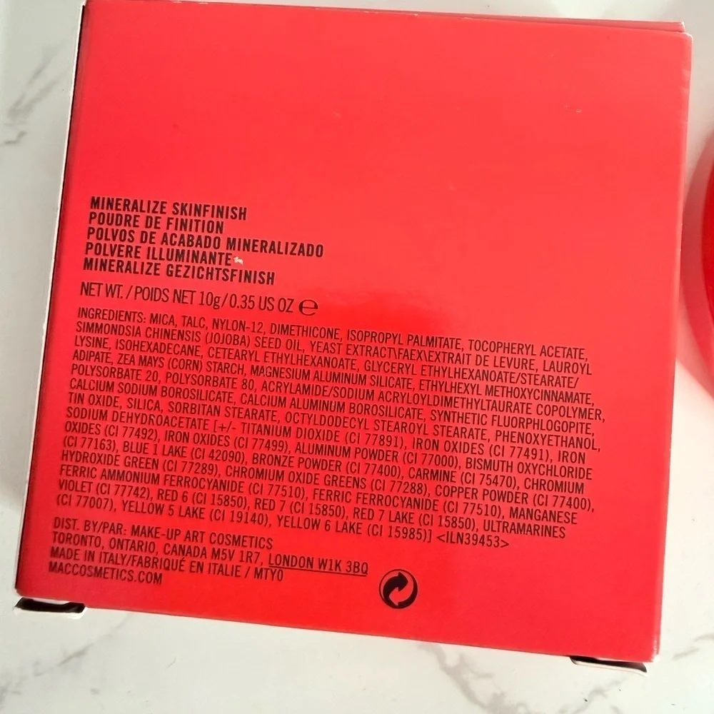 MAC Cosmetics Sharon Osbourne Mineralize Skinfinish  - Refresh NIB